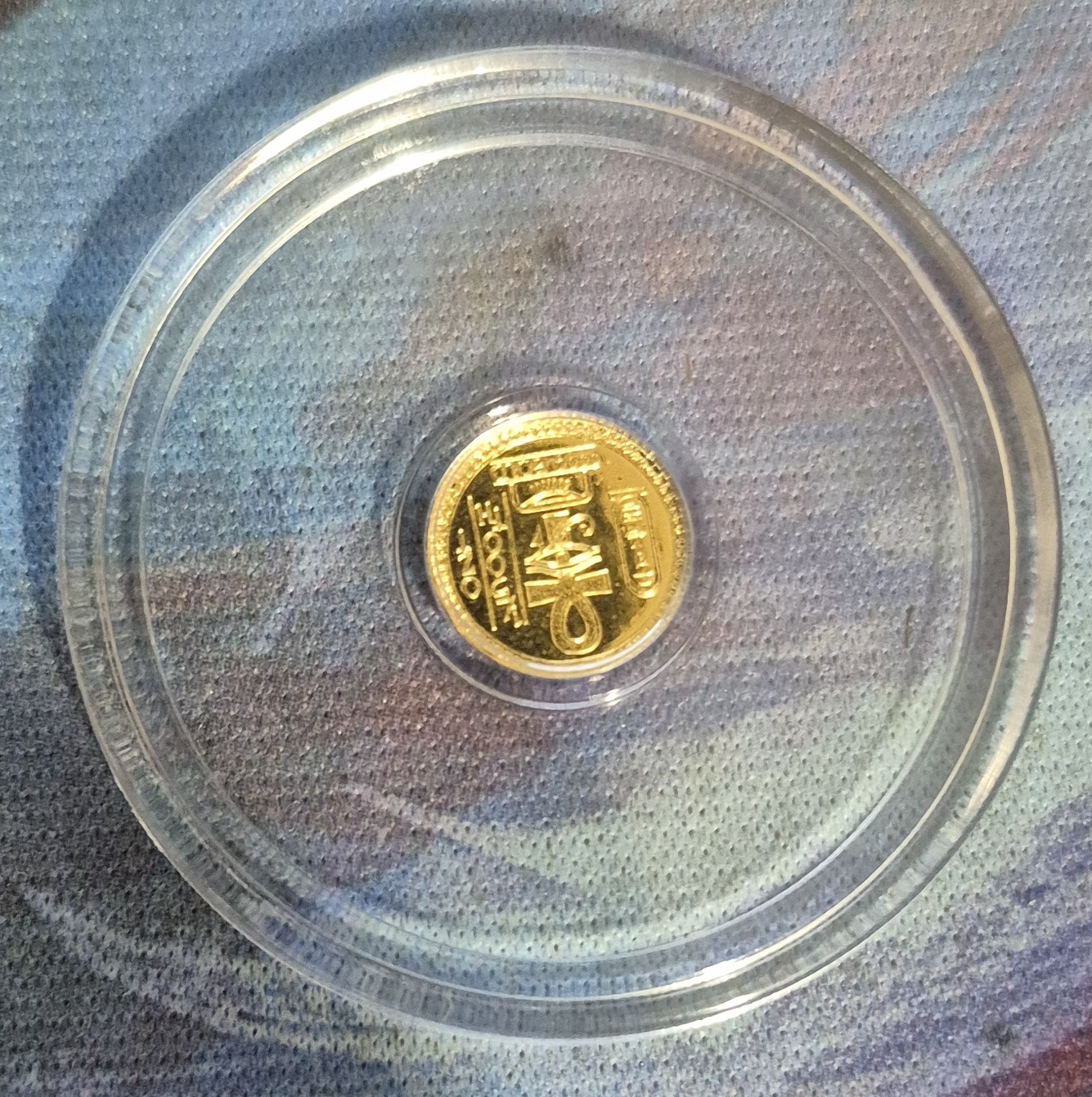 1/500 Oz. Eye of Ra .999 Gold Encapsulated Round